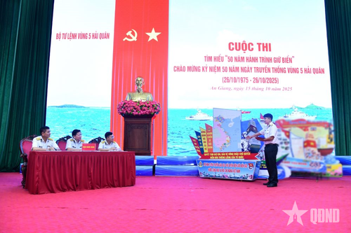 Vùng 5 Hải quân thi tìm hiểu '50 năm hành trình giữ biển'