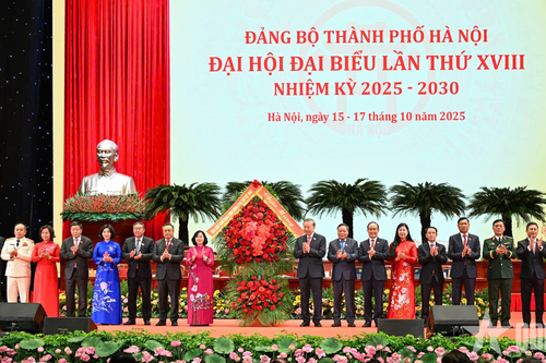 Hai câu hỏi chiến lược, bảy yêu cầu đột phá: Tầm nhìn phát triển mới cho Thủ đô Hà Nội