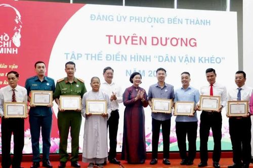 TPHCM: Nhiều điển hình trong vận động nhân dân được tuyên dương