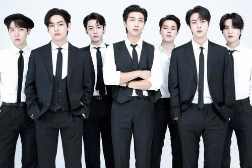 BTS thống trị tuần lễ thời trang, tạo ra giá trị truyền thông hơn 39 triệu USD