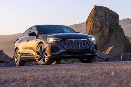 Cập nhật bảng giá xe hãng Audi mới nhất tháng 10/2025