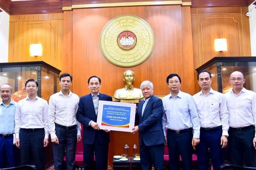 Bộ Ngoại giao ủng hộ đồng bào vùng bão số 10: Lan tỏa nghĩa tình, trách nhiệm vì cộng đồng
