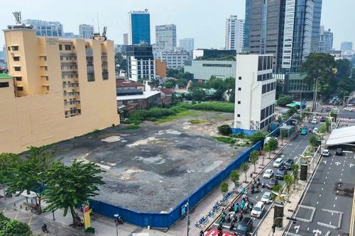TPHCM ra tối hậu thư cho khu 'đất vàng' Thương xá Tax
