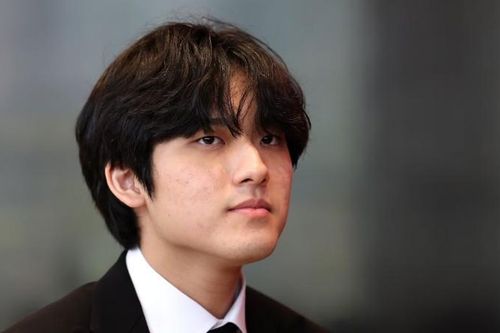 Nghệ sĩ piano nổi tiếng thế giới kể về thời đi học như 'địa ngục' ở quê nhà