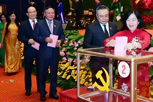 Hà Nội công bố 75 Ủy viên Ban Chấp hành Đảng bộ TP khóa mới