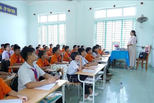 Quảng Trị yêu cầu trường học không 'cào bằng' xã hội hóa giáo dục