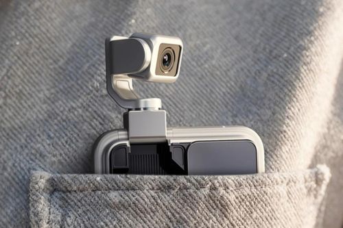 Trung Quốc hé lộ 'Robot Phone': Smartphone AI với camera chủ động, có cảm xúc như con người