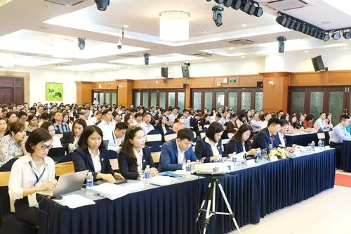 UBCKNN phổ biến chính sách mới trong lĩnh vực chứng khoán