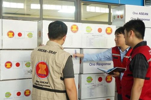 Tiếp nhận đợt viện trợ quốc tế lần 2 hỗ trợ Cao Bằng khắc phục thiên tai
