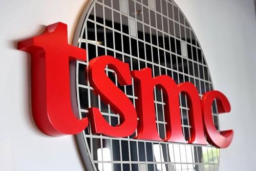 TSMC báo lãi kỷ lục nhờ nhu cầu chip AI và iPhone tăng mạnh