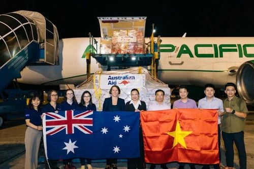 Australia cam kết hỗ trợ Việt Nam 3 triệu đô la Úc khắc phục hậu quả bão lụt