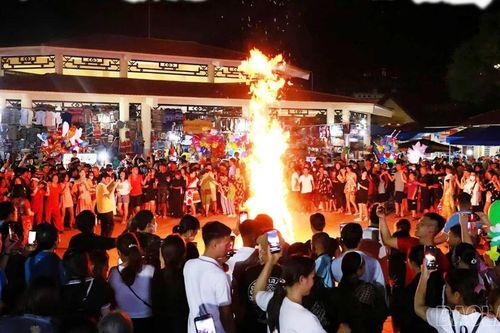Chợ đêm Nghĩa Đô chính thức hoạt động trở lại từ tối 18/10