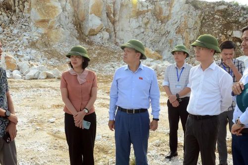 Ủy ban Khoa học, Công nghệ và Môi trường khảo sát hoạt động khai thác khoáng sản tại Lào Cai