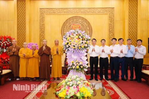 Ban Trị sự Giáo hội Phật giáo Việt Nam tỉnh thăm, chúc mừng Tỉnh ủy, HĐND, UBND, Ủy ban MTTQ Việt Nam tỉnh
