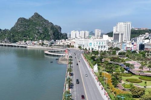 Quảng Ninh tăng tốc hoàn thiện hạ tầng, hướng tới thành phố trực thuộc Trung ương năm 2030