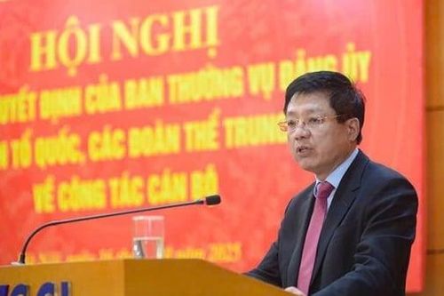 Thứ trưởng Hồ Sỹ Hùng làm Bí thư Đảng ủy VCCI