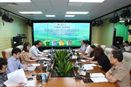 Quản lý chất thải rắn sinh hoạt: Nhận diện thực trạng để hoạch định giải pháp dài hạn
