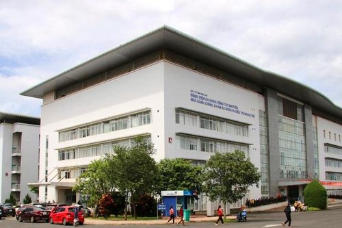 Đắk Lắk: Sở Y tế xem xét đơn xin từ chối phụ trách Bệnh viện Đa khoa vùng Tây Nguyên của một Phó Giám đốc