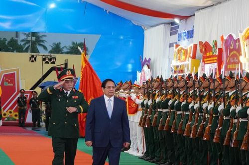 Thủ tướng Phạm Minh Chính dự Lễ kỷ niệm 80 năm ngày truyền thống lực lượng vũ trang Quân khu 5