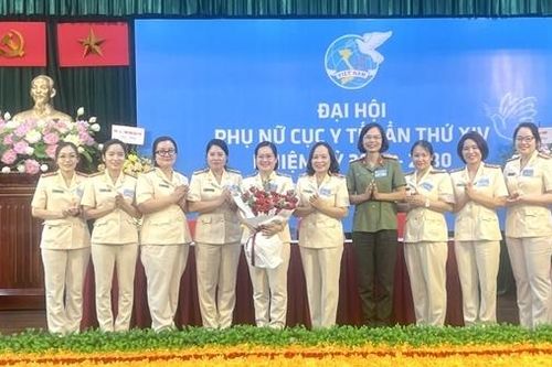 Phụ nữ Cục Y tế phát huy vai trò tiên phong trong chuyên môn và bảo vệ môi trường