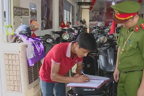 Đảm bảo trật tự hành lang giao thông Quốc lộ 21B