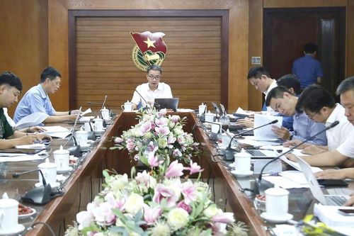 Sẽ tuyên dương 80 giáo viên tiêu biểu, xuất sắc của Chương trình 'Chia sẻ cùng thầy cô' năm 2025