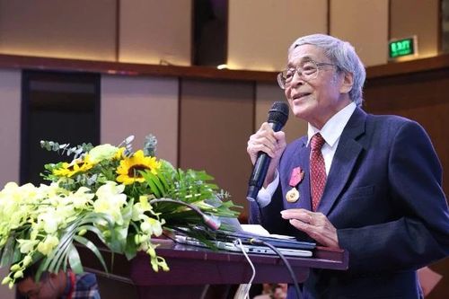 Đẩy mạnh chuyển đổi số và ứng dụng công nghệ trong chuyên ngành phục hồi chức năng