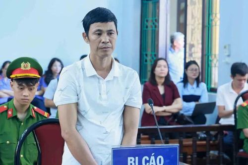 Đề nghị miễn trách nhiệm hình sự đối với người nuôi gà lôi trắng