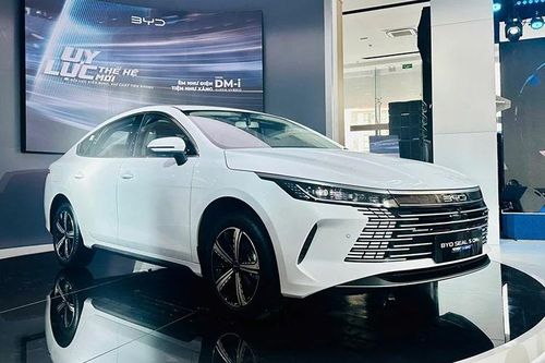 BYD Seal 5 ra mắt Việt Nam - sedan 'siêu tiết kiệm xăng' từ 696 triệu đồng