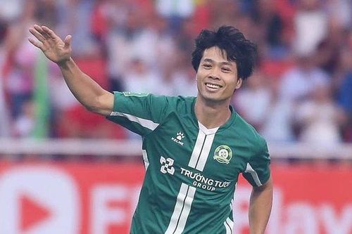 Công Phượng báo tin kém vui tới HLV Kim Sang sik