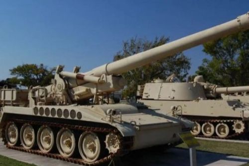 'Ông kẹ' M110 203mm 'lên đời số', pháo 'cold war' diệt tăng từ 36km, giúp Ukraine lật ngược thế cờ