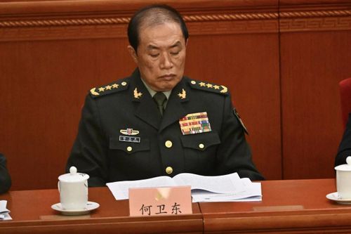Trung Quốc khai trừ đảng hai tướng lĩnh hàng đầu quân đội, nhiều người khác bị điều tra
