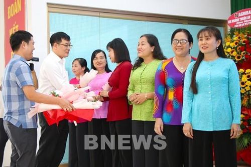 Dấu ấn phụ nữ Long Bình giữa nhịp hội nhập mới