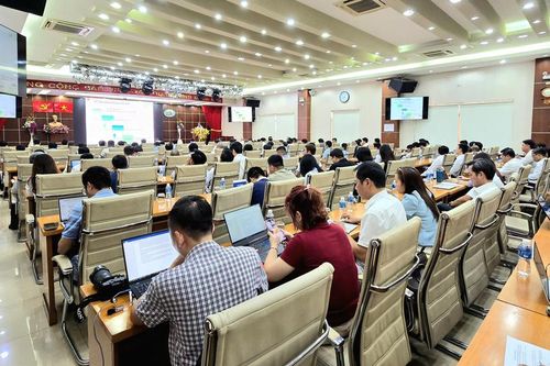 Ngành điện trước yêu cầu thực thi Luật Sử dụng năng lượng tiết kiệm