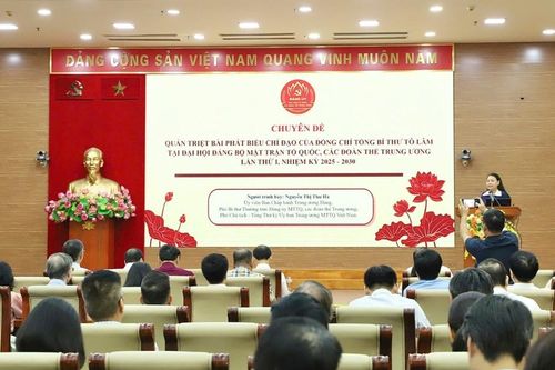 Mặt trận là nơi đan sợi dây kết nối giữa Đảng, Nhà nước với Nhân dân