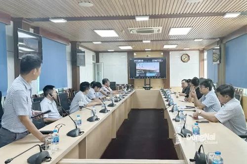 Tập huấn về khai thác, sử dụng phần mềm họp không giấy cho các địa phương