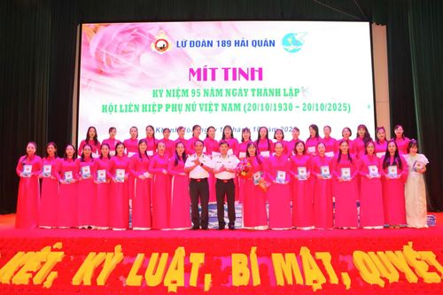 Lữ đoàn 189 Hải quân kỷ niệm 95 năm Ngày thành lập Hội Liên hiệp Phụ nữ Việt Nam