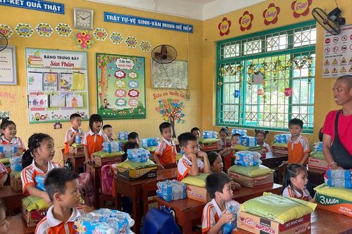 Hành trình nghĩa tình từ Lâm Đồng đến miền Bắc lũ lụt