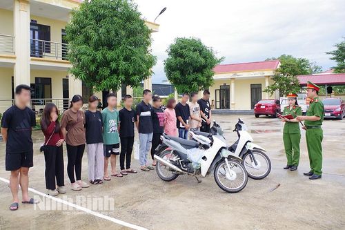 Công an phường Hoa Lư điều tra, xử lý 12 thanh, thiếu niên về hành vi gây rối trật tự công cộng