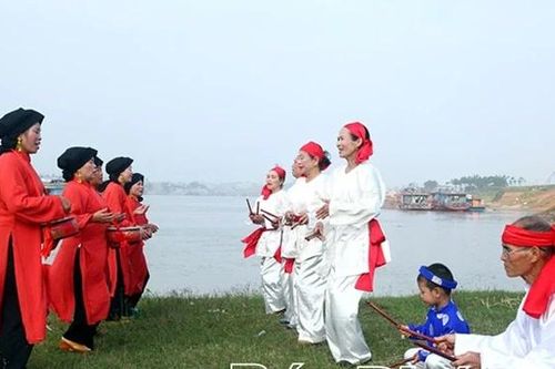 Giữ gìn giá trị văn hóa giữa sức ép phát triển