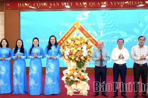Gặp mặt kỷ niệm 95 năm ngày thành lập Hội LHPN Việt Nam