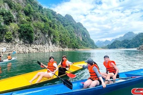 Phát triển nông nghiệp chất lượng cao gắn với du lịch sinh thái