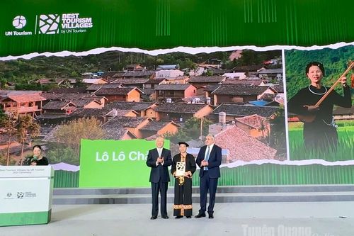 Làng Lô Lô Chải đoạt giải 'Làng du lịch tốt nhất thế giới'