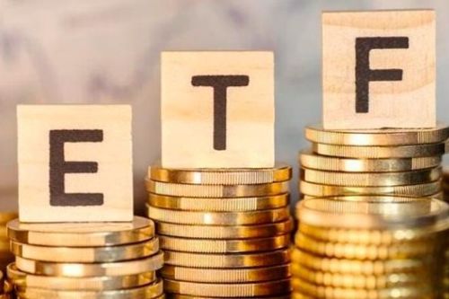 ETF đồng loạt cơ cấu danh mục quý IV, dòng vốn chuyển hướng sang nhóm công nghệ và thép