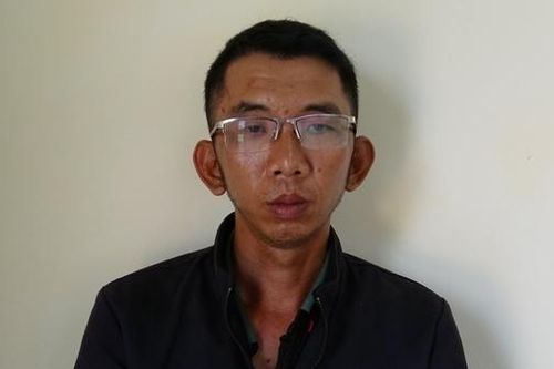 Bị chém lìa bàn tay vì đòi vợ người khác massage