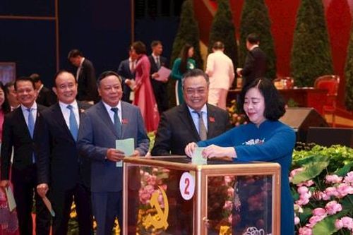 64 đại biểu tham gia Đoàn đại biểu Đảng bộ thành phố Hà Nội dự Đại hội XIV của Đảng
