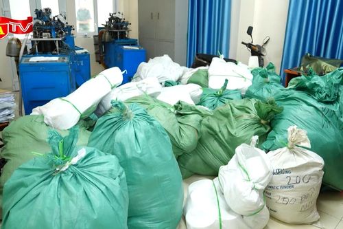 Khi các xưởng gia công biến thành 'ổ' làm hàng giả tinh vi
