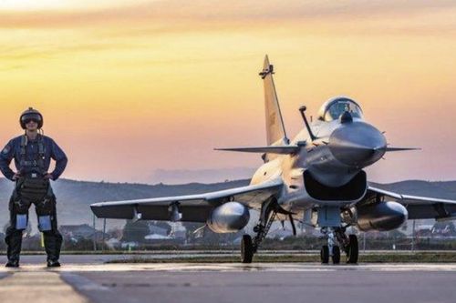 Indonesia chọn mua 42 tiêm kích J-10C của Trung Quốc giữa lúc hợp đồng F-15EX đình trệ