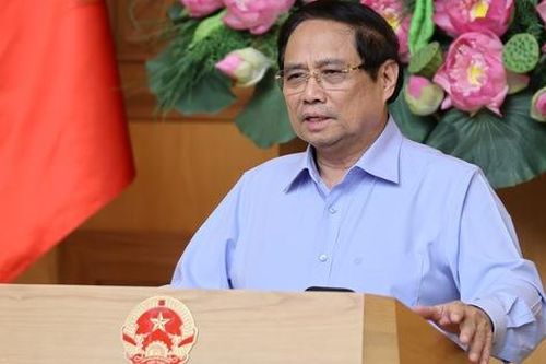 Thủ tướng: Không tạo 'giấy phép con', giảm gánh nặng hành chính cho doanh nghiệp trong hoạt động hợp chuẩn, hợp quy