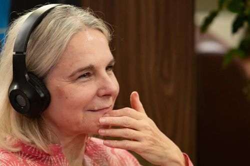 Nữ nhà văn Pháp Camille Laurens: 'Tác giả Việt Nam cần tầm nhìn phổ quát, toàn cầu để hướng đến giải Nobel'